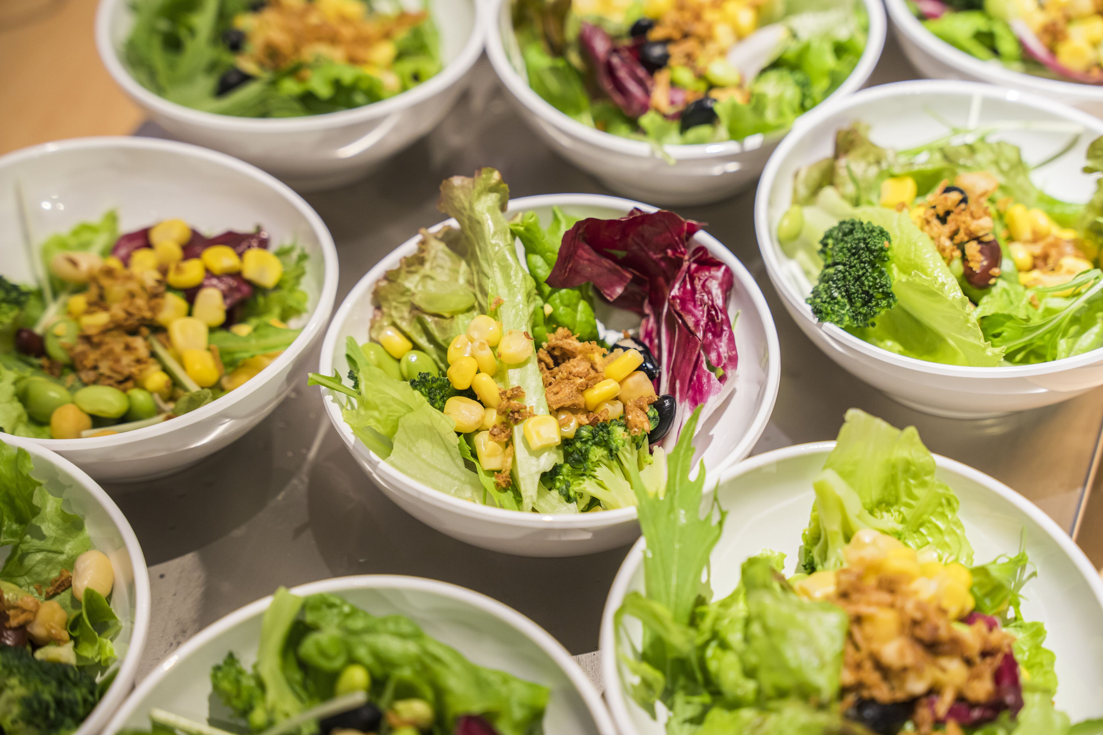 daily buffet breakfast (jpy 2200 per person)