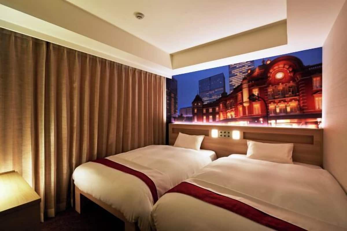 Blackout curtains, iron/ironing board, free WiFi, bed sheets