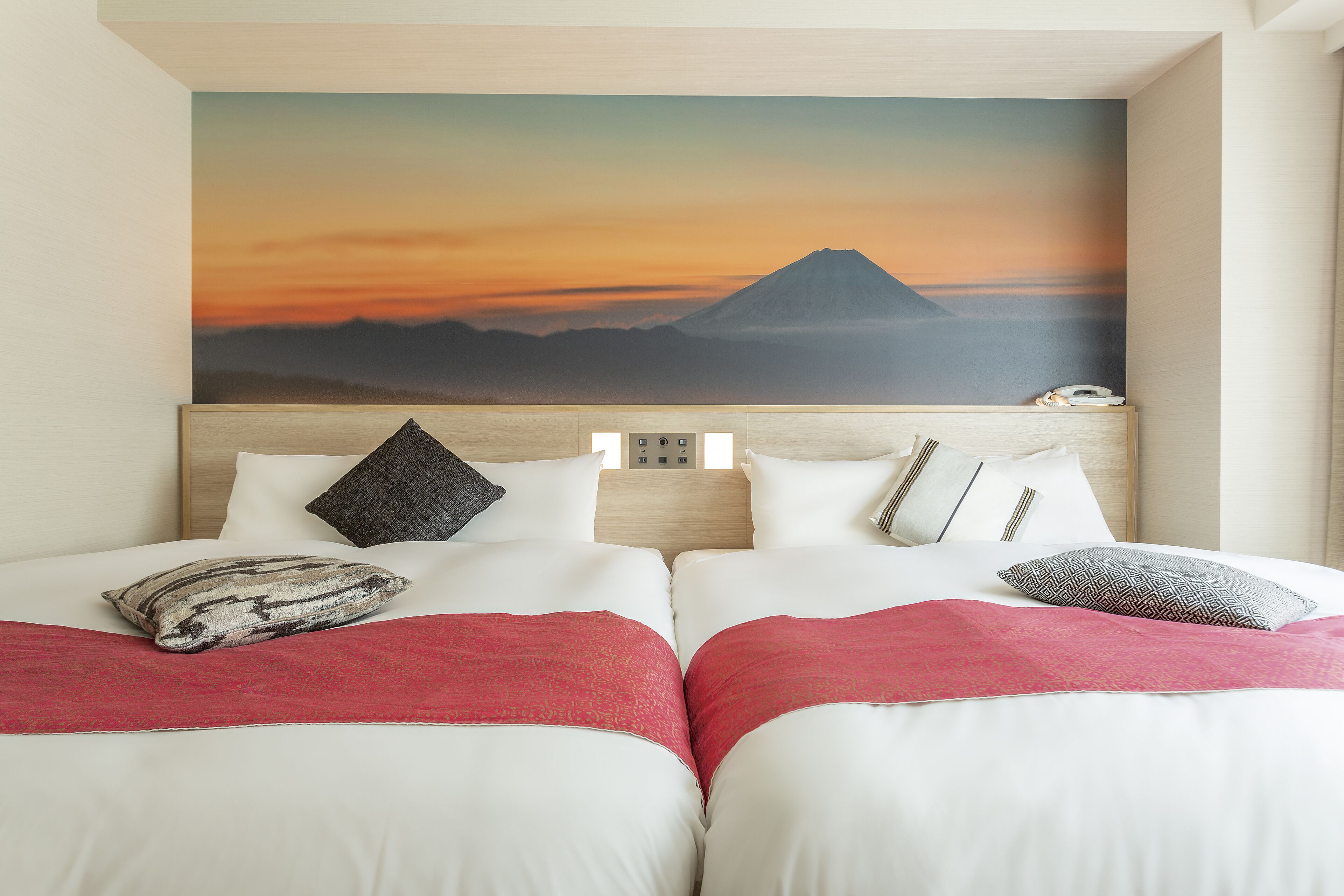 [Non Smoking]Standard Quadruple Room | Blackout drapes, iron/ironing board, free WiFi, bed sheets