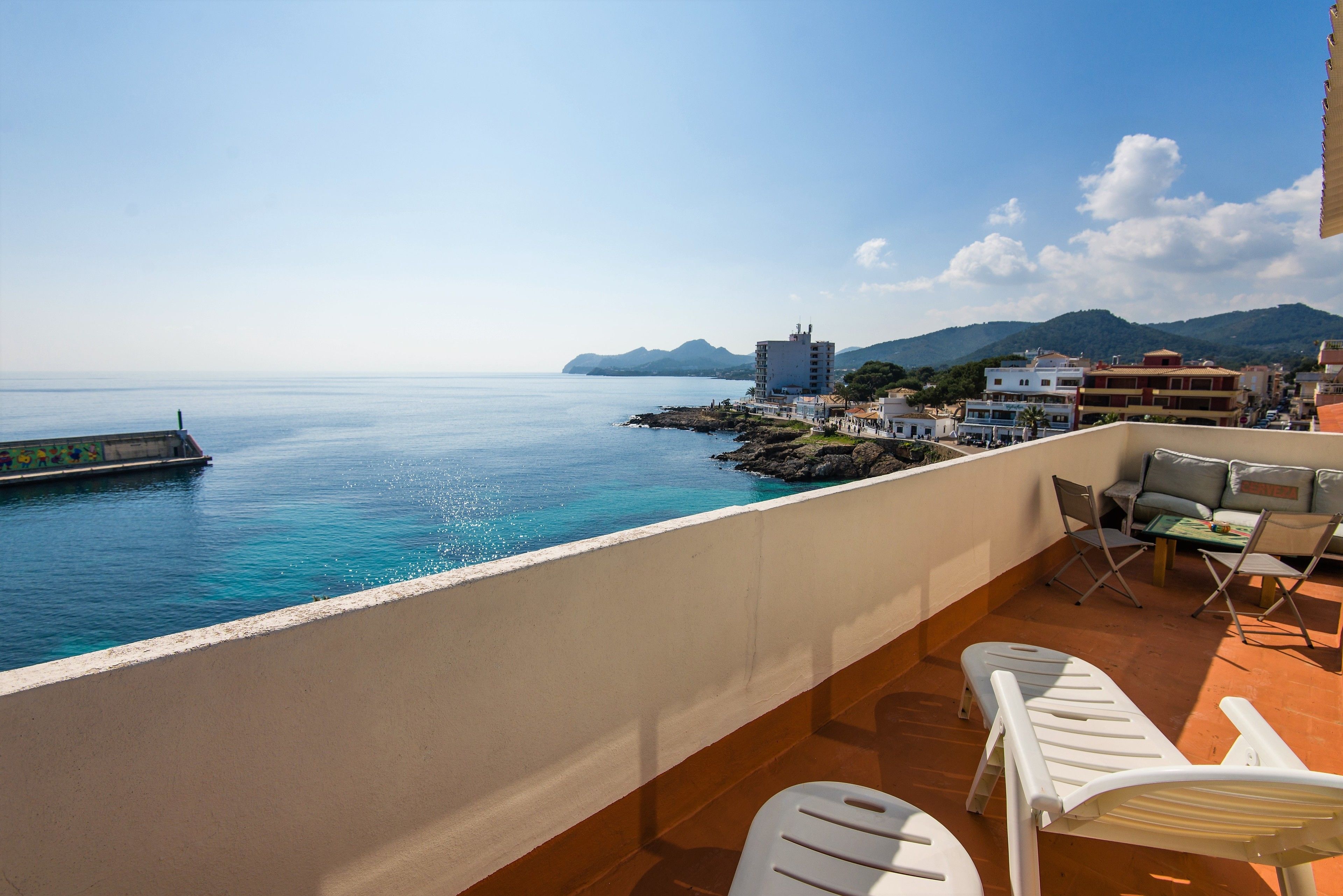 Photo - Hostal Port Corona