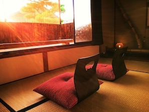 Japanese Style Room, 3 People (Shared bathroom and toilet) Check-in 5PM to 9PM