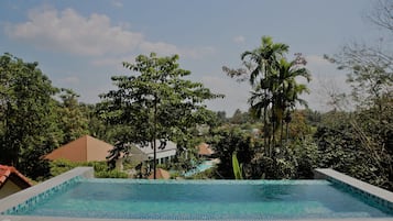 Private Horizon Pool Villa | Private pool