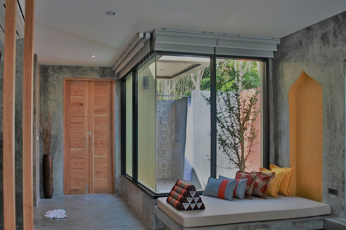 private horizon pool villa | living area | 32-inch flat-screen tv with cable channels, tv, offices