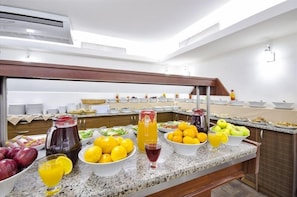 Buffet - Grand Eyuboglu Hotel (Istanbul)