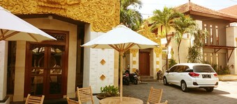 Hana Kuta Beach Hotel