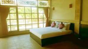 Standard Room | In-room safe, desk, soundproofing, rollaway beds - Hana Kuta Beach Hotel (Kuta)