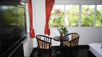 Family Bungalow | Minibar, in-room safe, blackout curtains, free WiFi