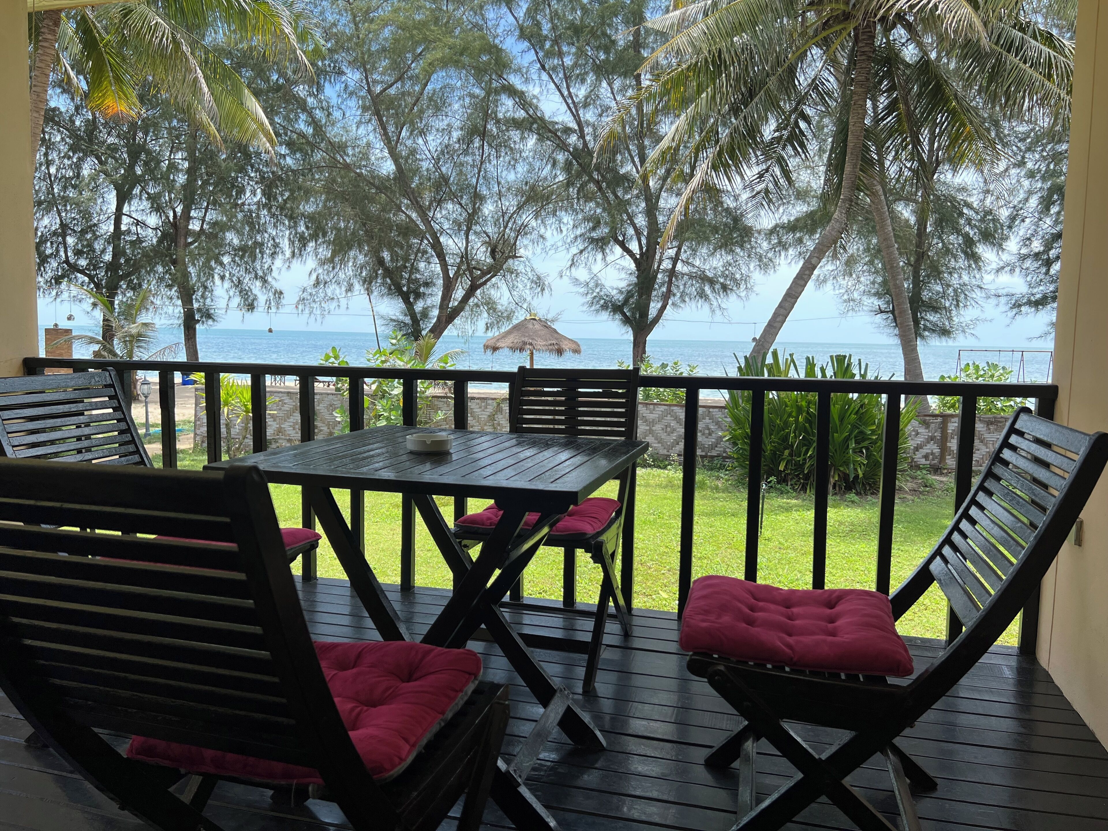 Comfort Bungalow Beachfront | テラス / パティオ