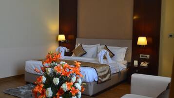 Ropa de cama de alta calidad y minibar