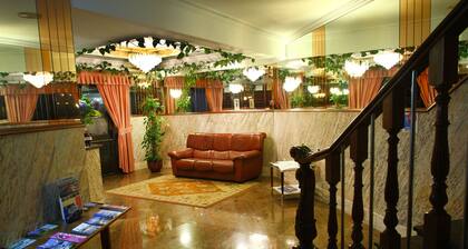 Hotel JR