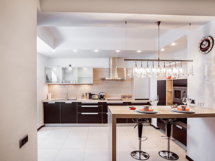 Luxury Apartment, 1 Bedroom (1, Romanovskaya Sloboda Str.) | In-room dining