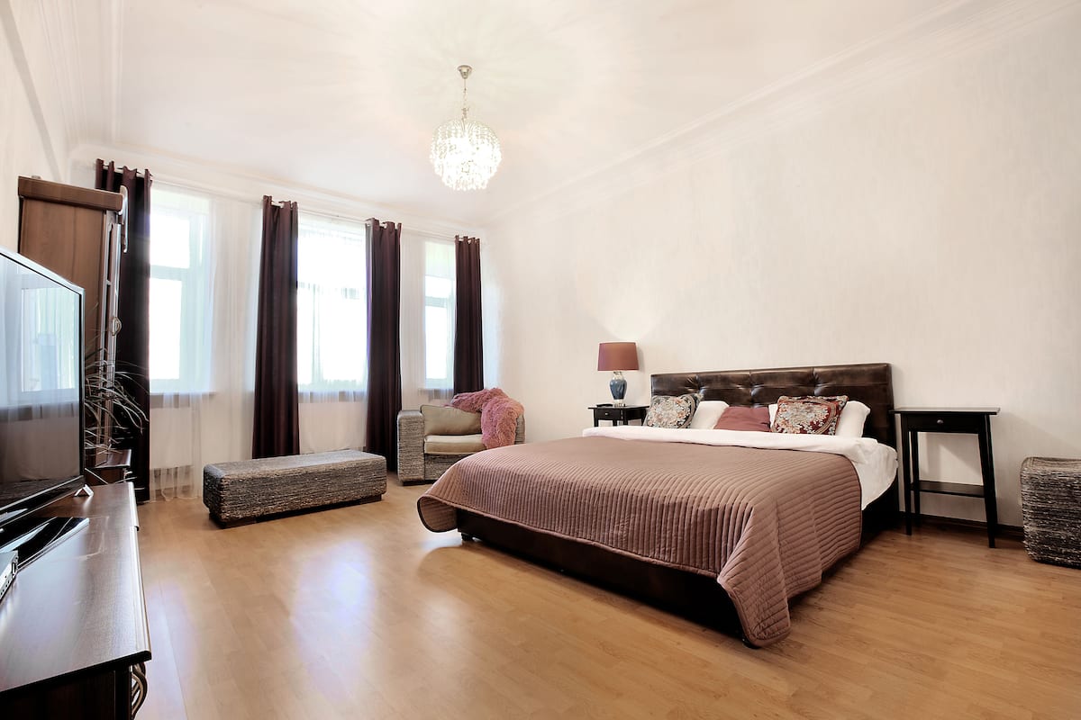 Departamento, 2 habitaciones (39, Karla Marksa Str.) | Área de sala de estar | Televisión LED