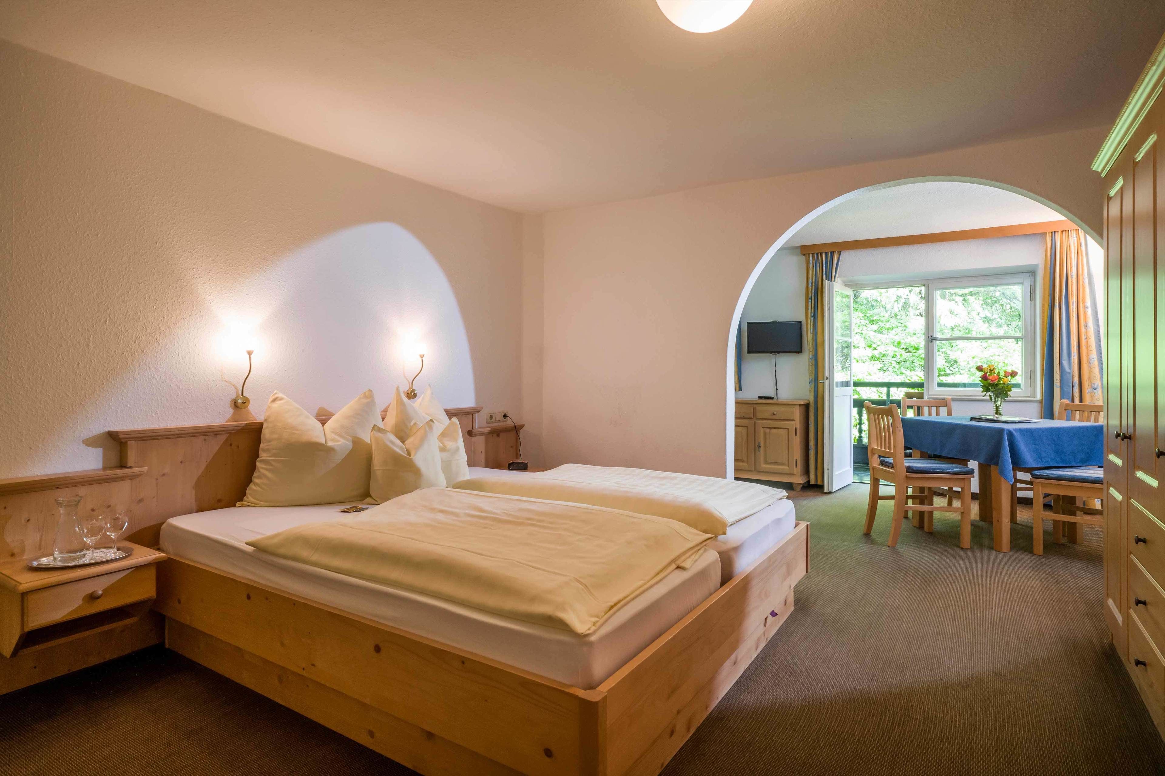 family room, balcony | room amenity