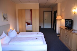 Single Room - Hotel Lindenhof (Koenigstein)