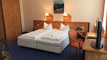 Doppelzimmer | Allergikerbettwaren, kostenloses WLAN, Bettwäsche