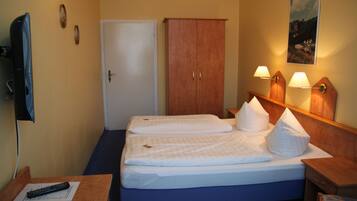 Allergikerbettwaren, kostenloses WLAN, BettwÀsche