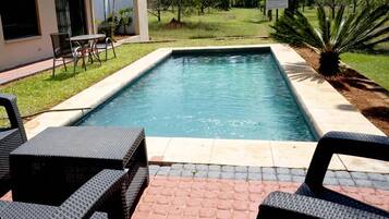 Outdoor pool, pool loungers