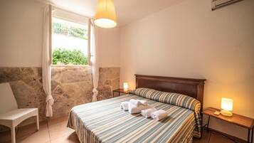 Appartamento con due camere da letto | Tabla de planchar con plancha, wifi gratis y ropa de cama