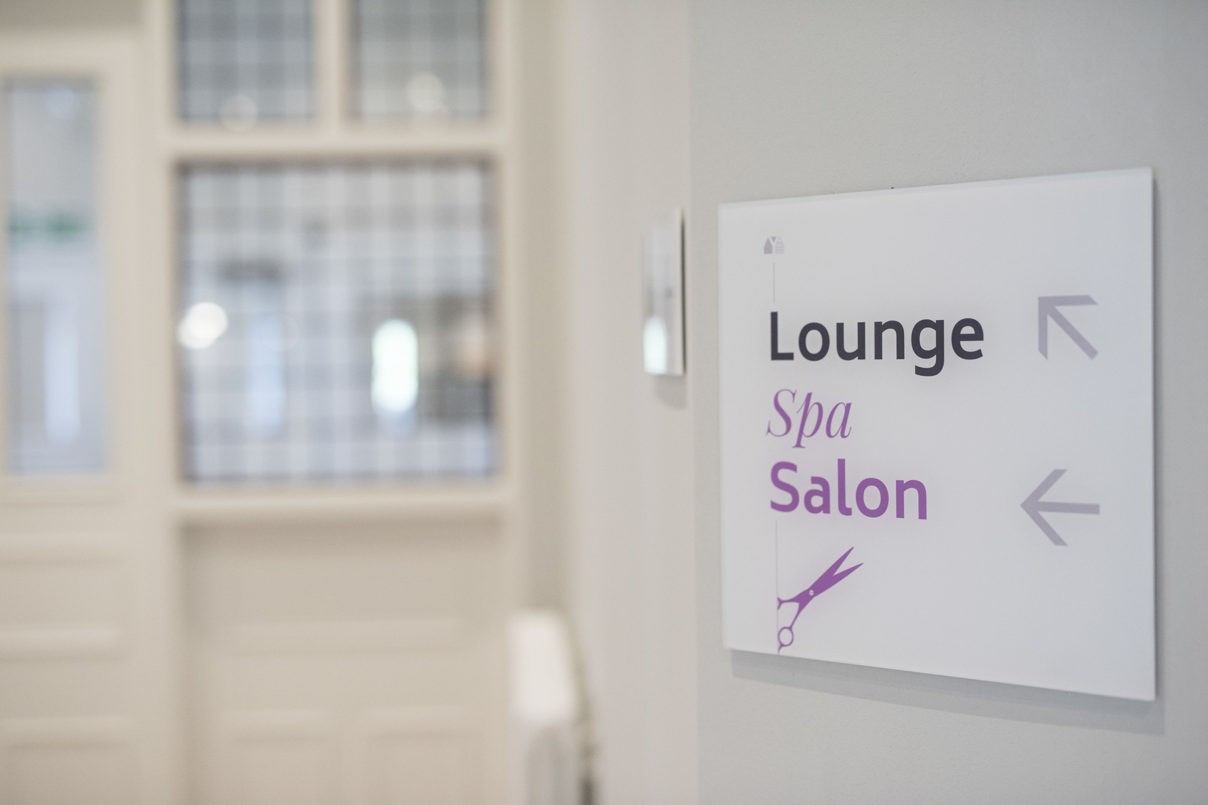 Photo - Yarrow Hotel