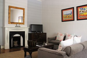 Bureau, Wi-Fi gratuit, draps fournis