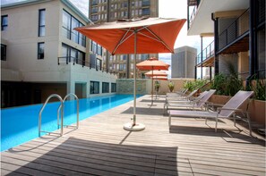 Outdoor pool - Adderley Apartments (Cape Town)