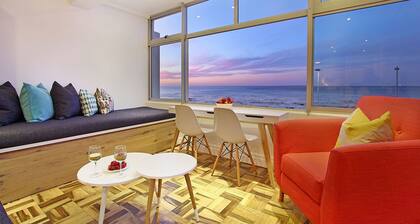 Afribode Acc Paula's Sea Facing Studio