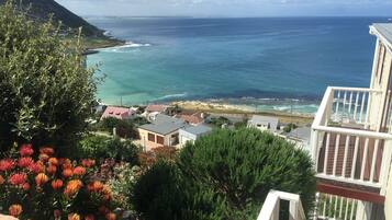 The Apartment Self-catering Apartment | Beach/ocean view
