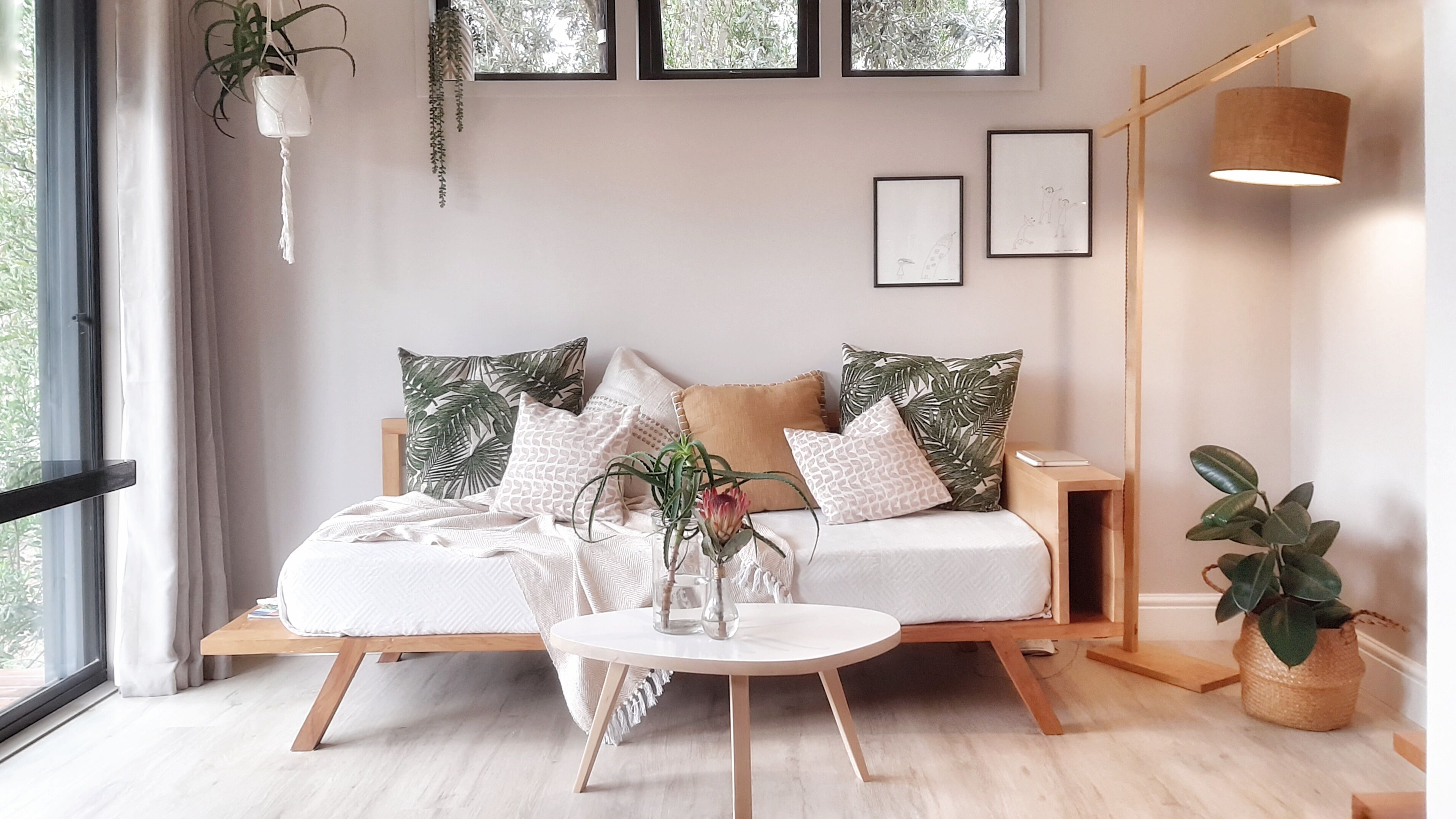 Design Cabin | Peralatan tempat tidur premium, dihias secara berasingan 