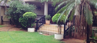 Villa Langa B and B