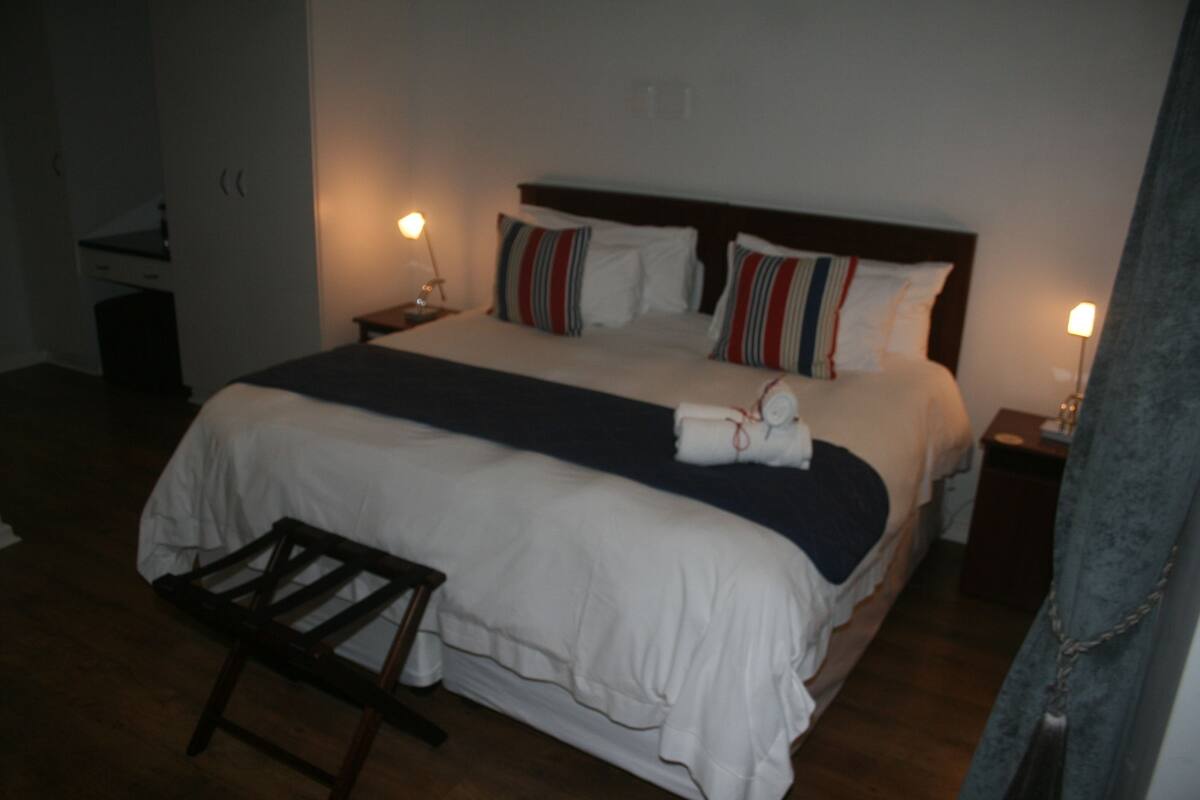 1 habitación, ropa de cama de alta calidad y minibar