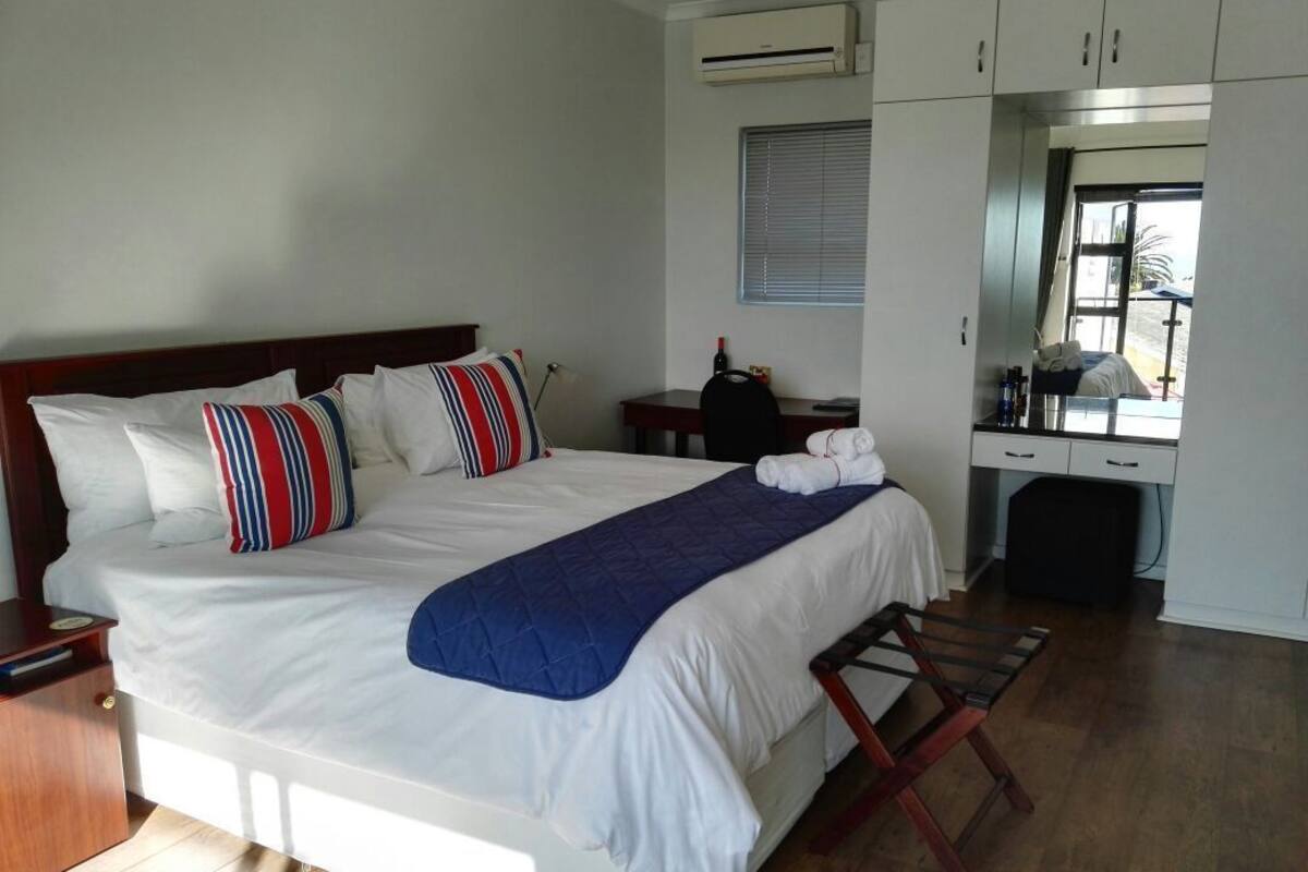 1 habitación, ropa de cama de alta calidad y minibar