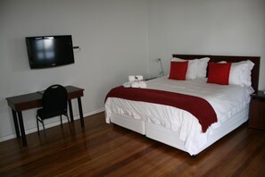 1 habitación, ropa de cama de alta calidad y minibar