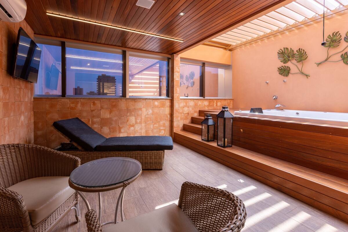 grand suite | 1 bedroom, minibar, in-room safe, individually decorated