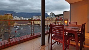 Rockwell 305 | Balcony view