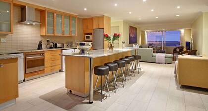 Cape eazi stayz Acc Jocelyn on Bantry Bay