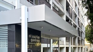 Property entrance - Cape Breaks Accommodation (Cape Town)