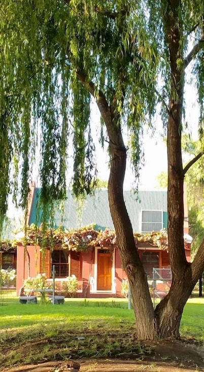 Beaufort Manor Country Lodge