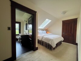 高档床上用品、羽绒被、特色装修、特色家居