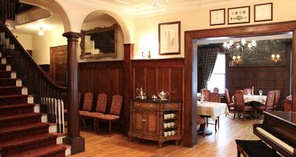 The Interlaken Inn