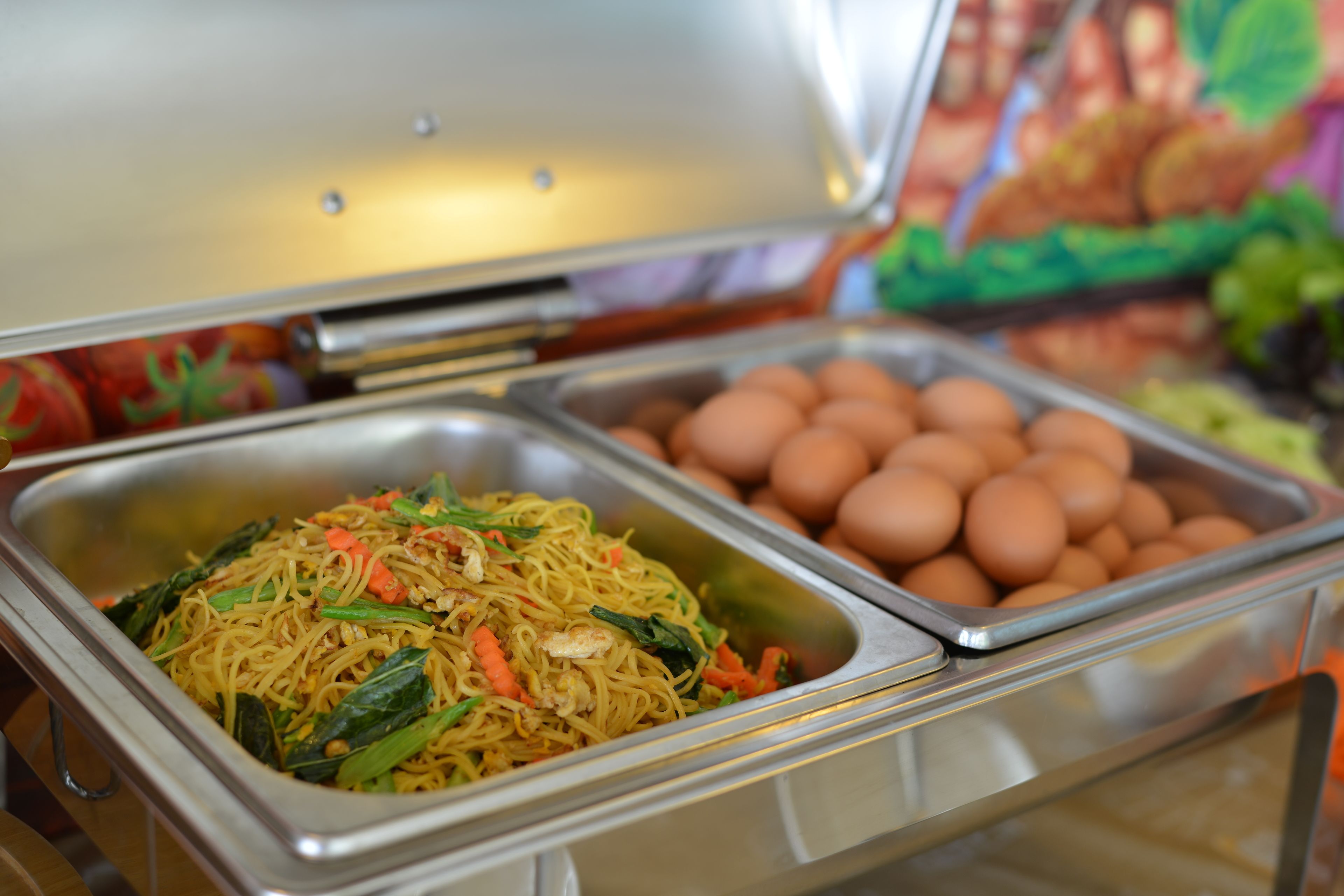 daily buffet breakfast (thb 250 per person)