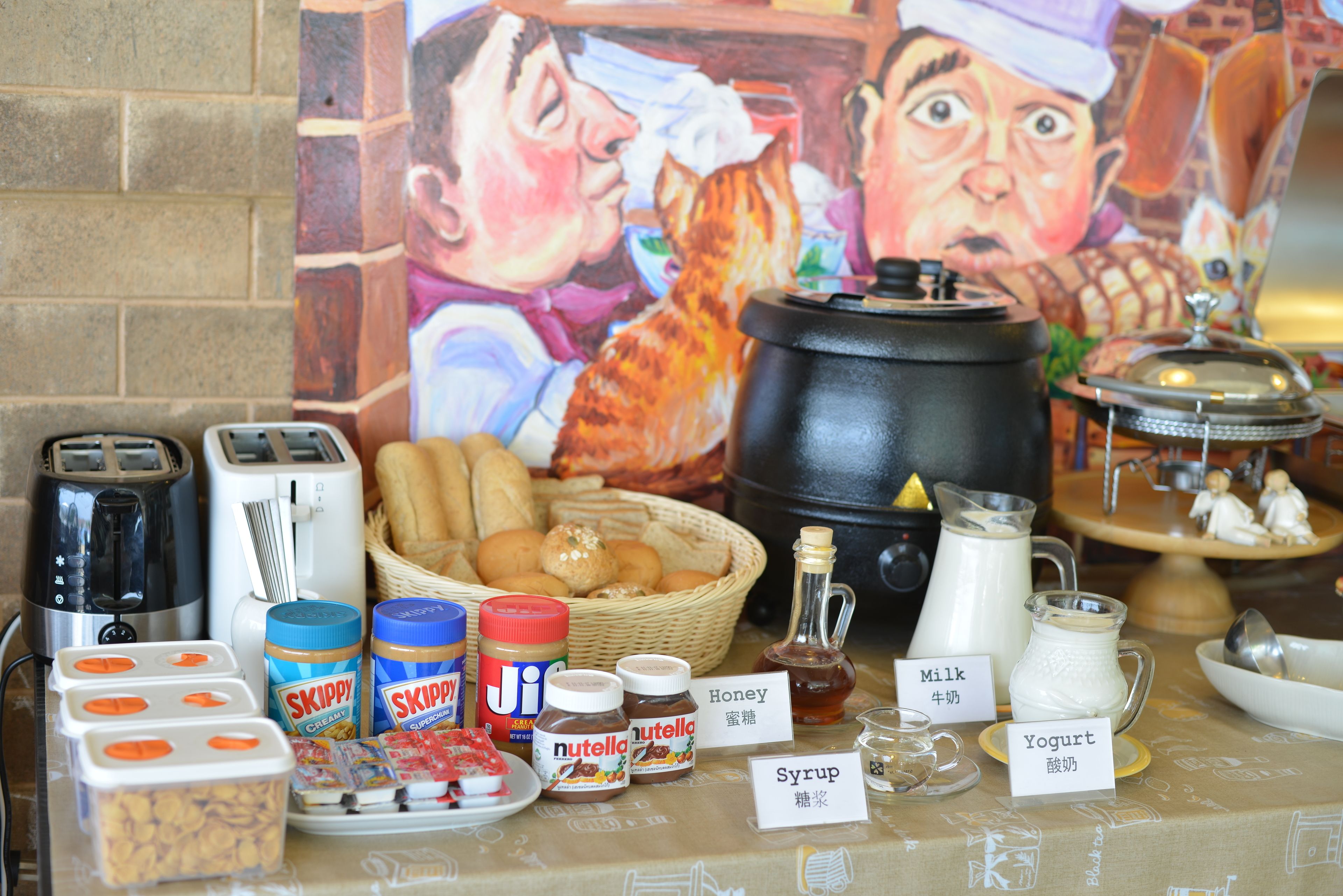 daily buffet breakfast (thb 250 per person)