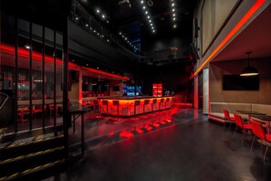 3 bars/lounges, pub - Marriott Executive Apartments Downtown Abu Dhabi (Abu Dhabi)