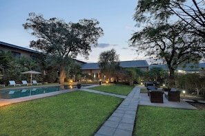 Piscina externa