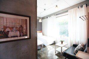 Premium bedding, individually decorated, individually furnished - Hongdae Guesthouse Pajamaparty - Hostel (Seoul)