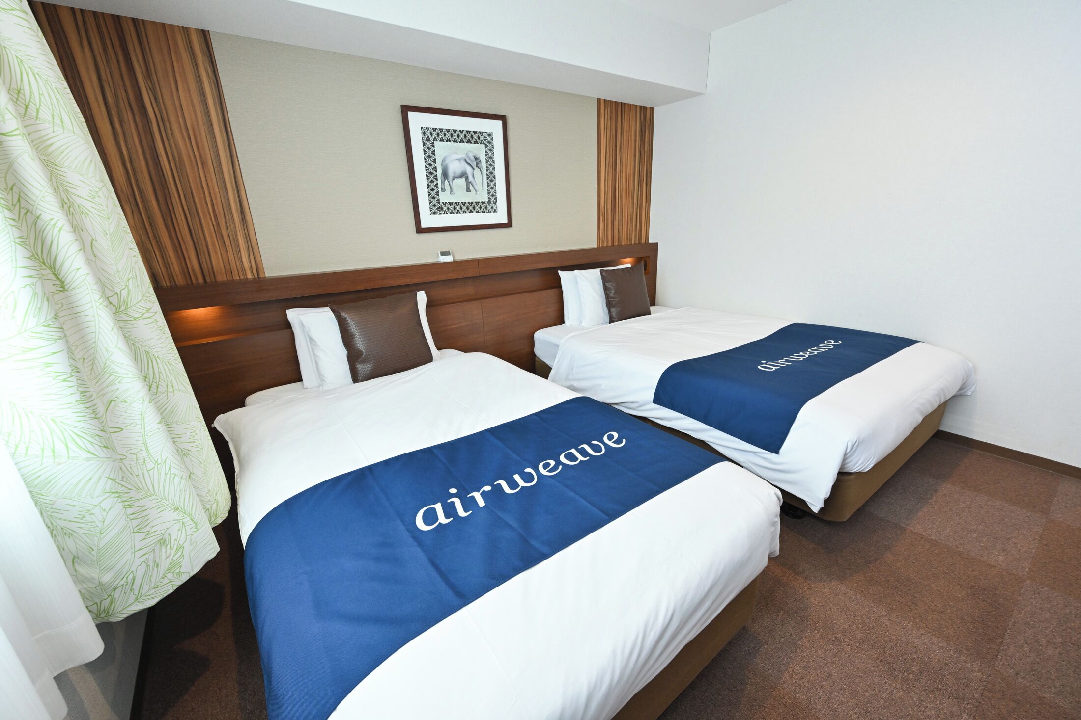 Down comforters, in-room safe, blackout drapes, free WiFi