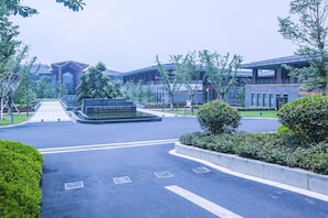 View from property - Hangzhou Xixi Nade Runzeyuan Resort (Hangzhou)