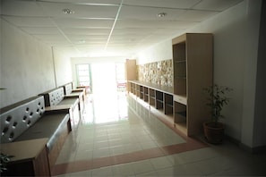 Hallway - Arwana Inn (Pasir Puteh)