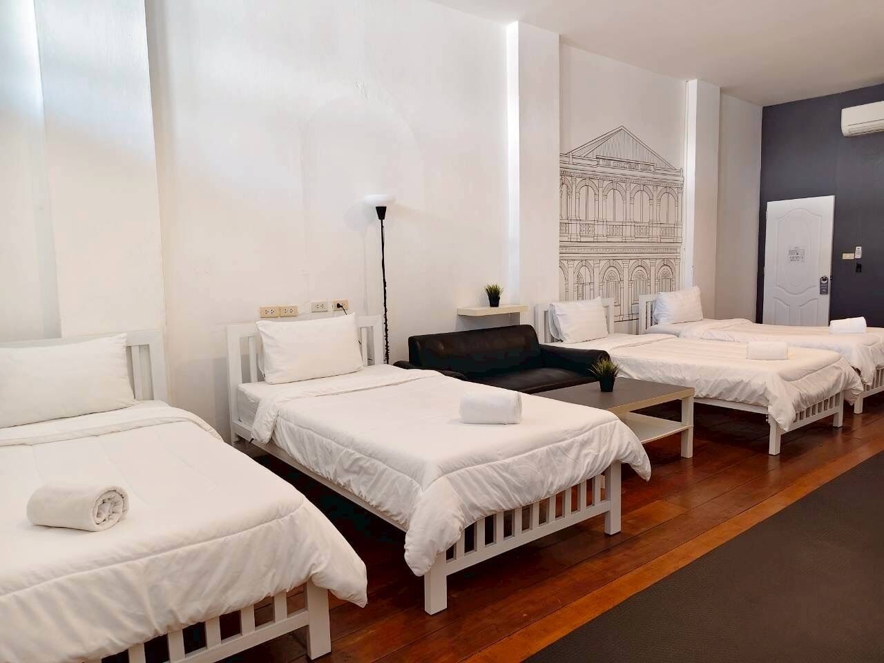 Family Room | Free WiFi, bed sheets