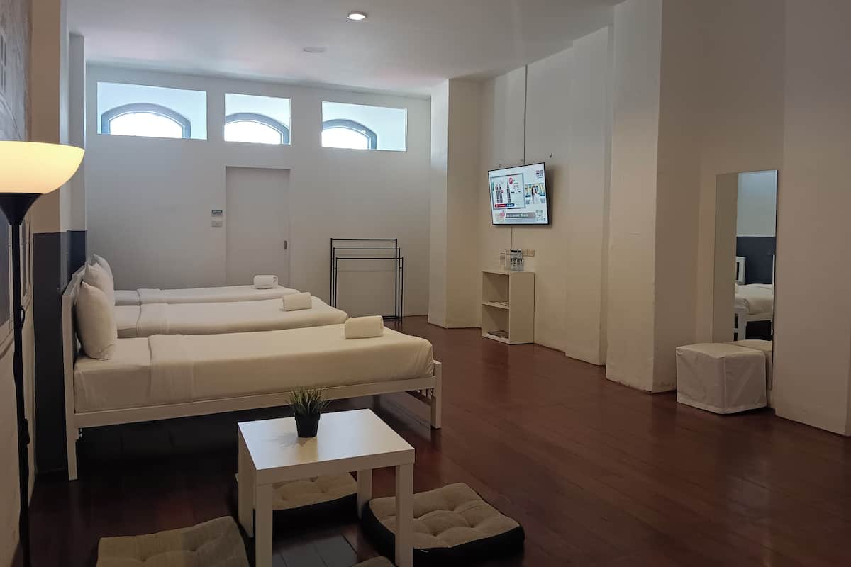 Standard-Dreibettzimmer | Kostenloses WLAN, Bettwäsche