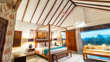 In-room safe, desk, soundproofing, iron/ironing board